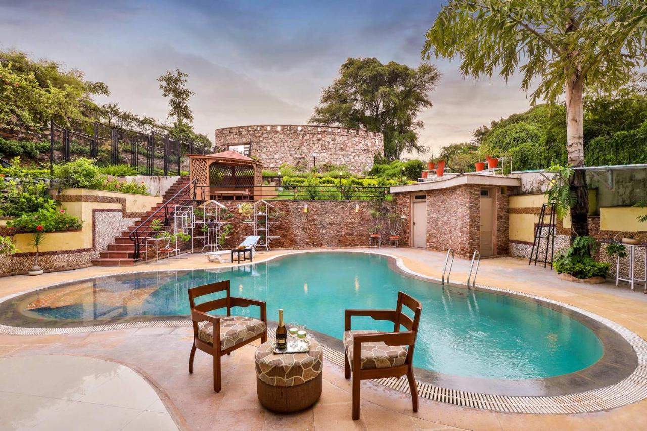 Stayvista'S Prakriti Farms With Outdoor Pool, Complimentary Breakfast And Hi-Tea อุเดเปอร์ ภายนอก รูปภาพ