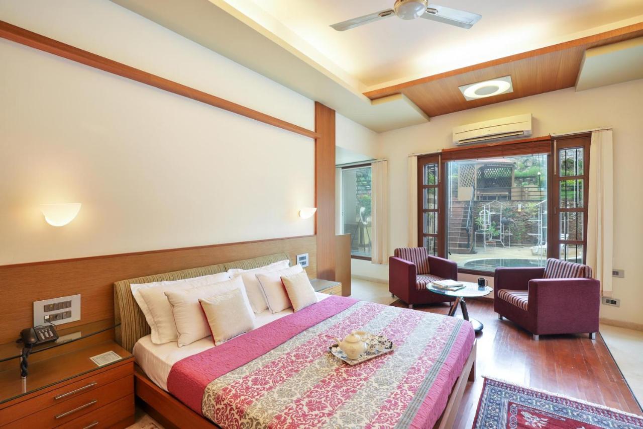 Stayvista'S Prakriti Farms With Outdoor Pool, Complimentary Breakfast And Hi-Tea อุเดเปอร์ ภายนอก รูปภาพ