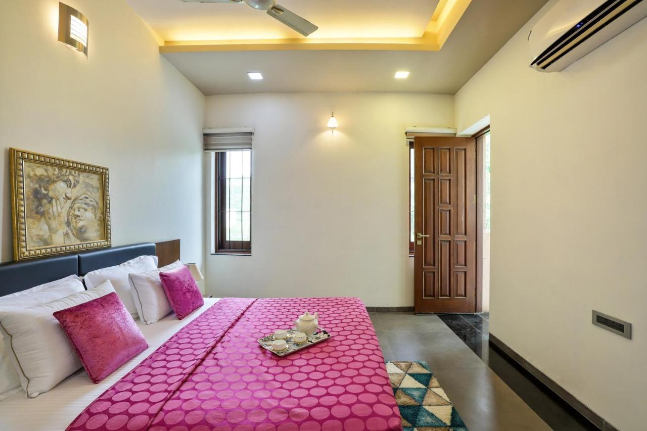 Stayvista'S Prakriti Farms With Outdoor Pool, Complimentary Breakfast And Hi-Tea อุเดเปอร์ ภายนอก รูปภาพ